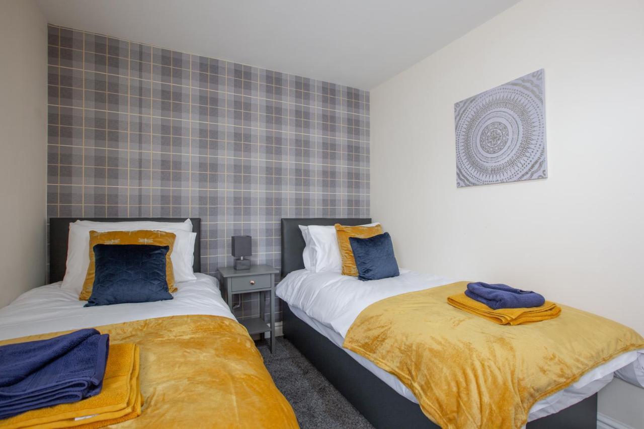 Oxheys House - 5 Bedrooms Contractors Parking Престон Экстерьер фото