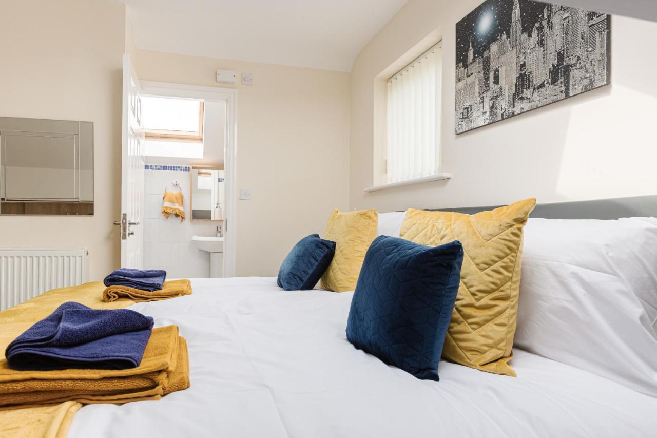Oxheys House - 5 Bedrooms Contractors Parking Престон Экстерьер фото
