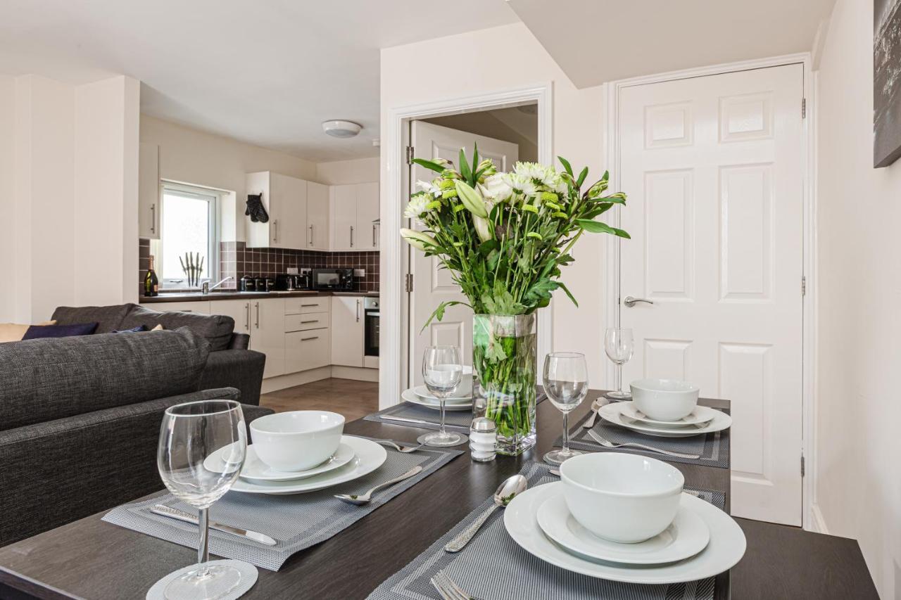 Oxheys House - 5 Bedrooms Contractors Parking Престон Экстерьер фото