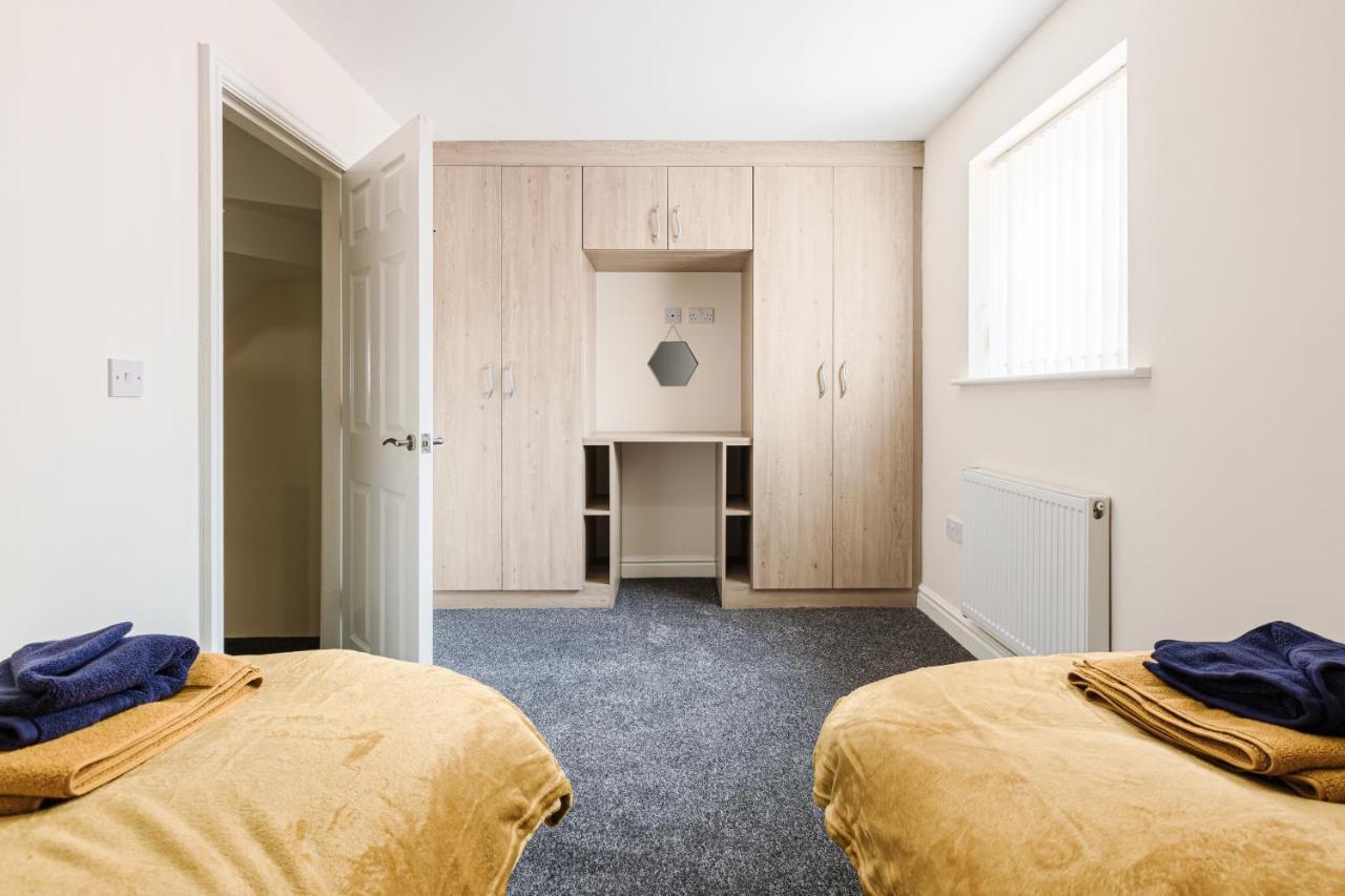 Oxheys House - 5 Bedrooms Contractors Parking Престон Экстерьер фото